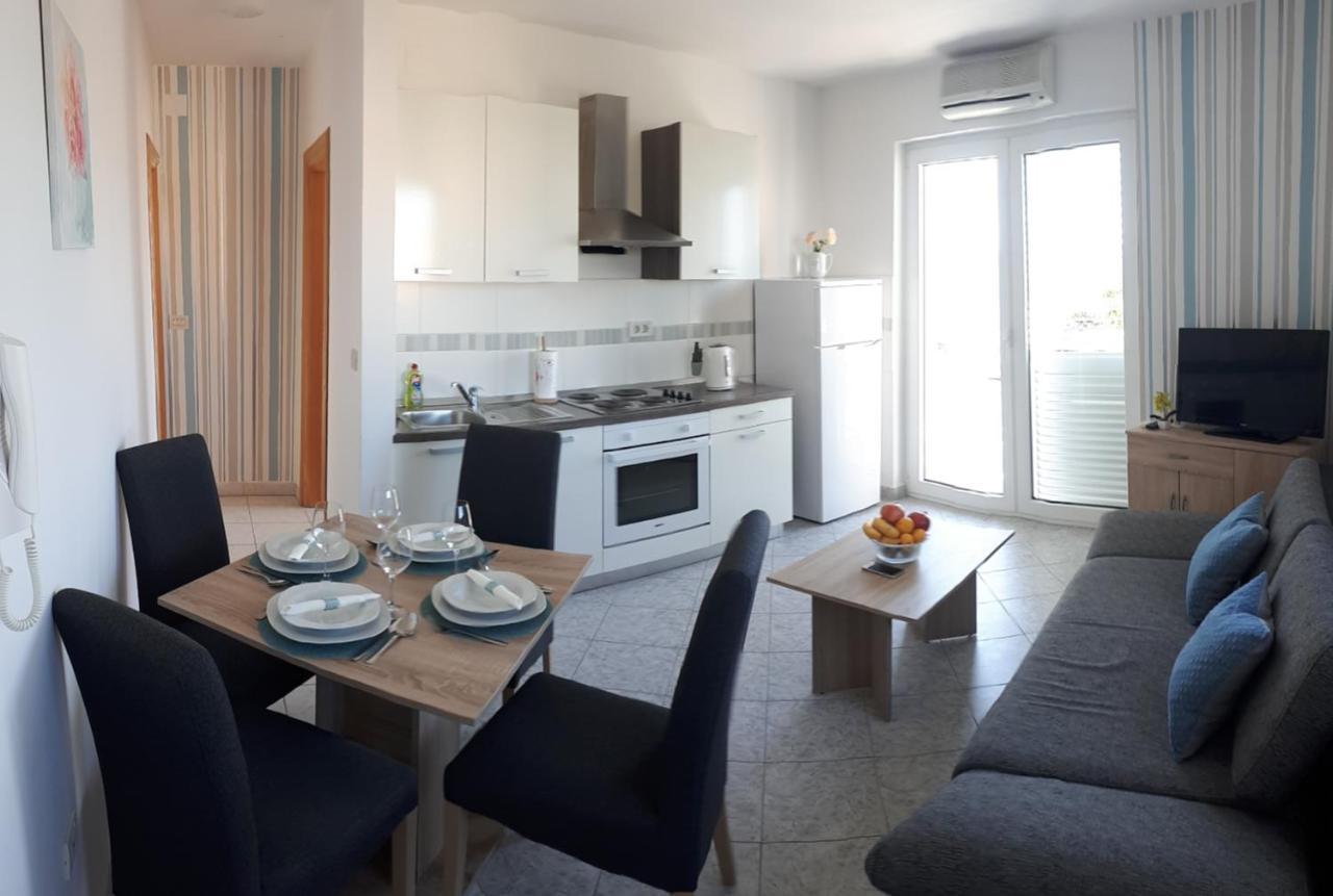 Apartment Dana Zadar Eksteriør billede