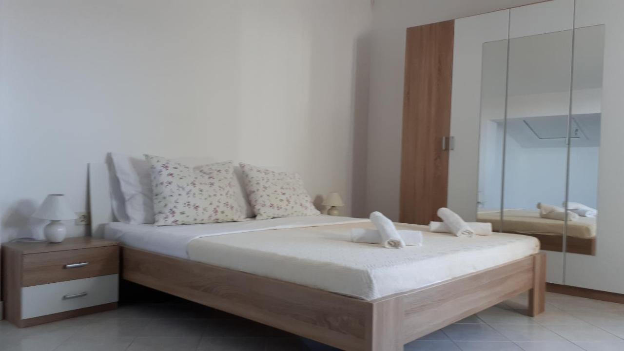Apartment Dana Zadar Eksteriør billede