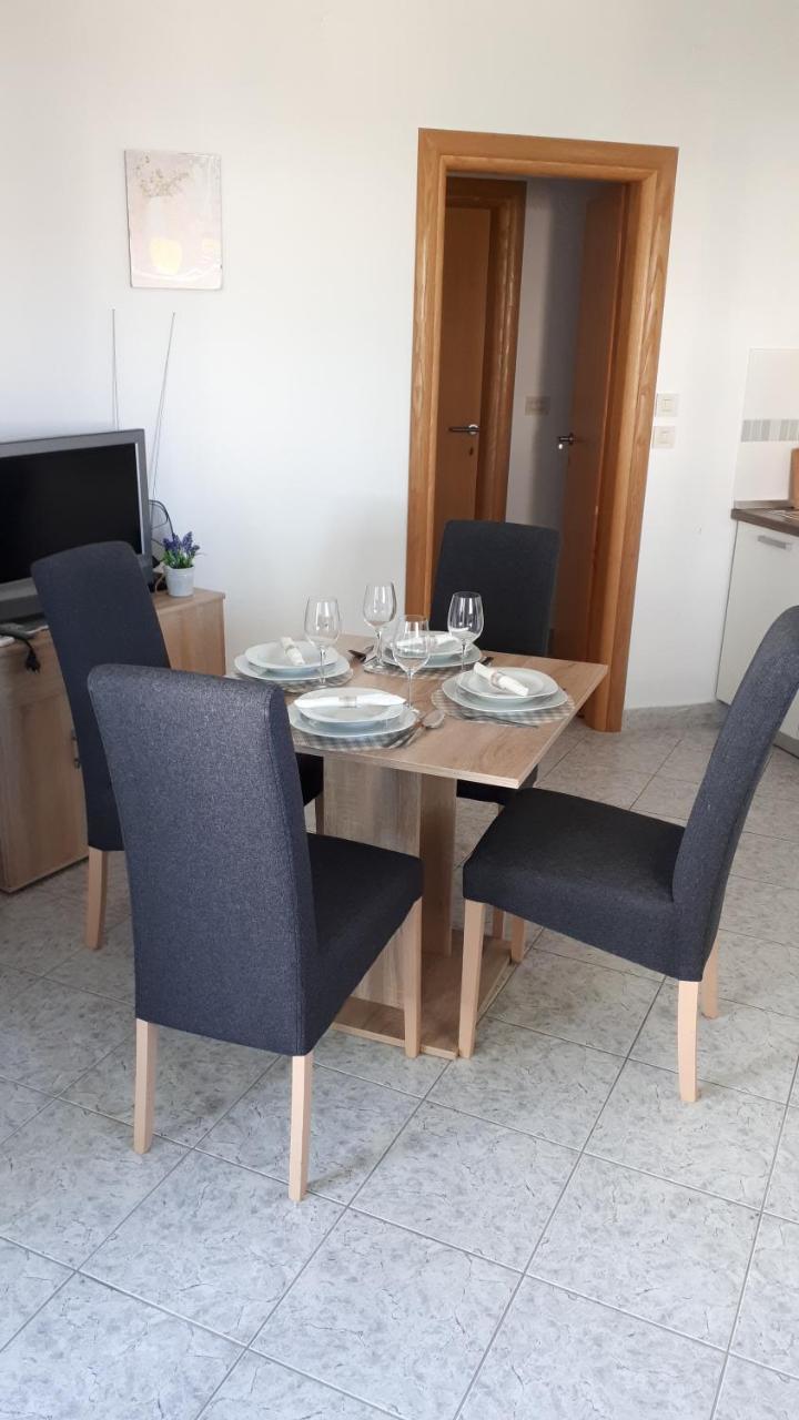 Apartment Dana Zadar Eksteriør billede